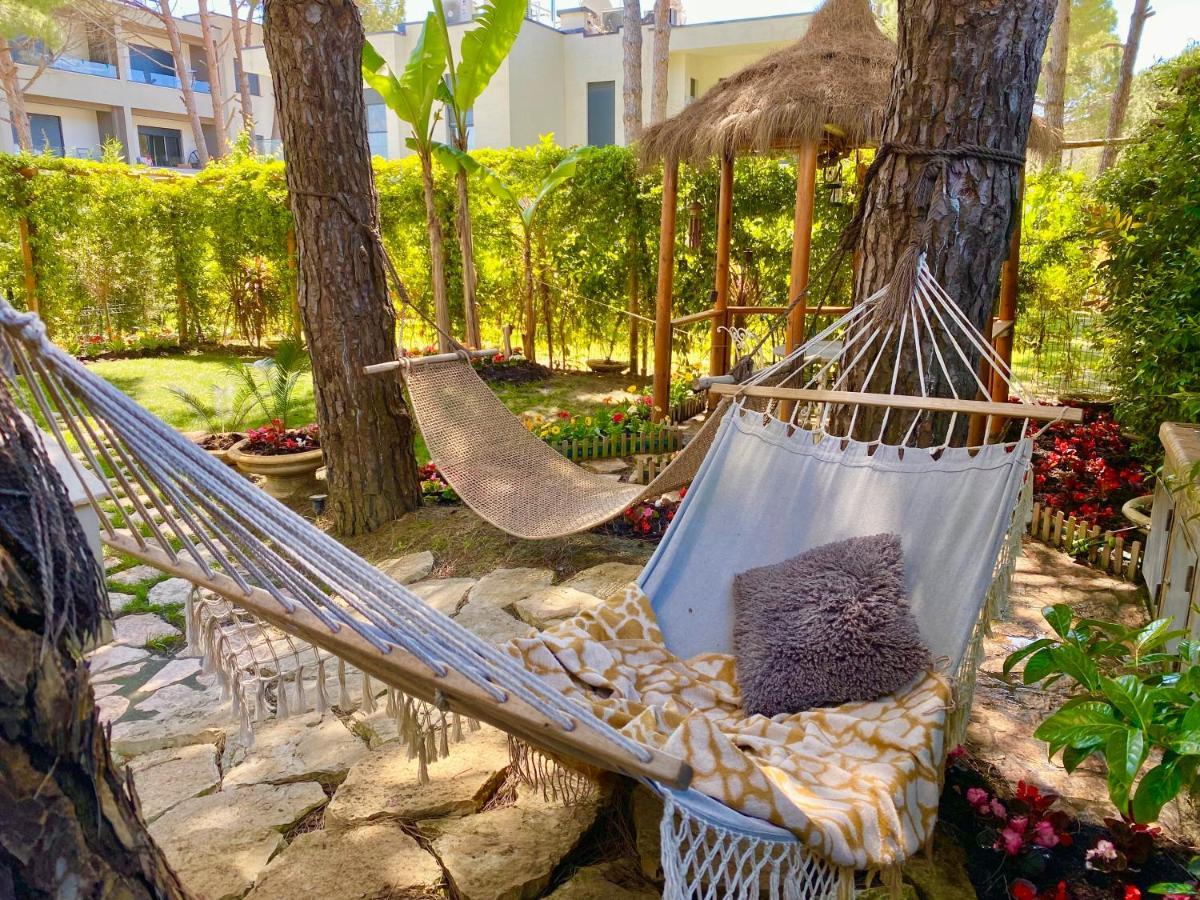Beach Garden Paradise Durrës Eksteriør billede